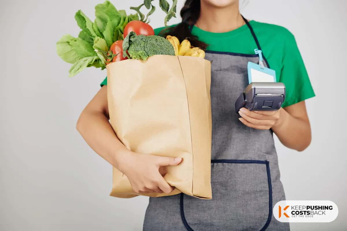supermarket-worker-bag-groceries